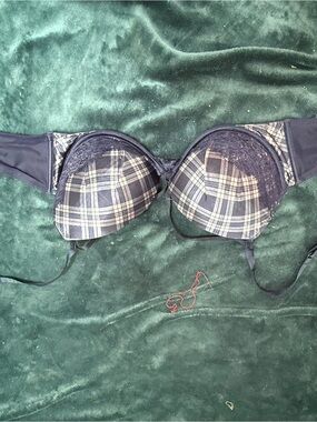 Victoria’s Secret Plaid Lace Trim Push-Up Bra - Black Plaid (36C)